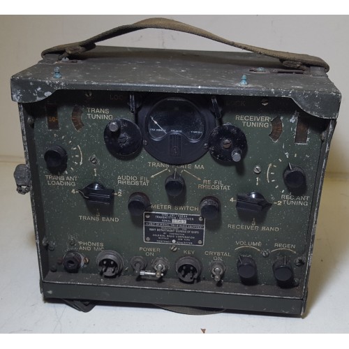 TBY-8 WW2 US Navy Military Portable Radio SN: 2743 TBY-8 WW2 US Navy Military Portable Radio SN: 2743