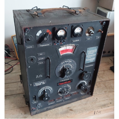 WW2 German Wehrmacht Army Military Radio 15W.S.E.b Field Transmitter WW2 German Wehrmacht Army Military Radio 15W.S.E.b Field Transmitter