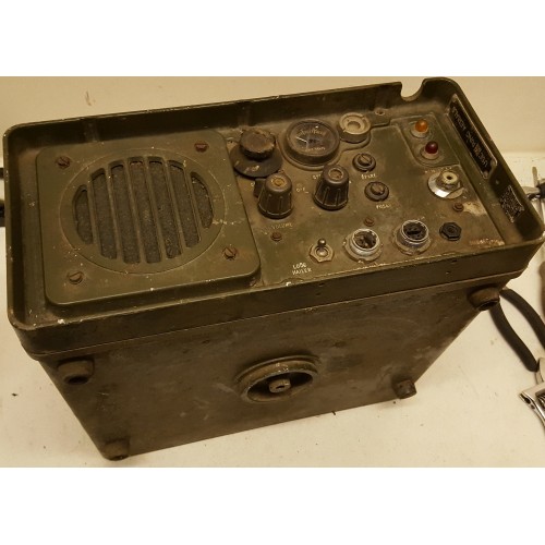 Larkspur British Army Military Radio B44 Mk2 For Restoration Larkspur British Army Military Radio B44 Mk2 For Restoration