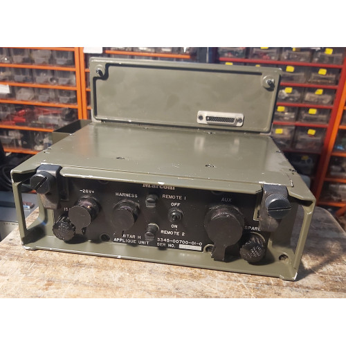 MARCONI SCIMITAR H ARMY MILITARY RADIO VEHICLE INTERFACE VIU APPLIQUE UNIT MARCONI SCIMITAR H ARMY MILITARY RADIO VEHICLE INTERFACE VIU APPLIQUE UNIT