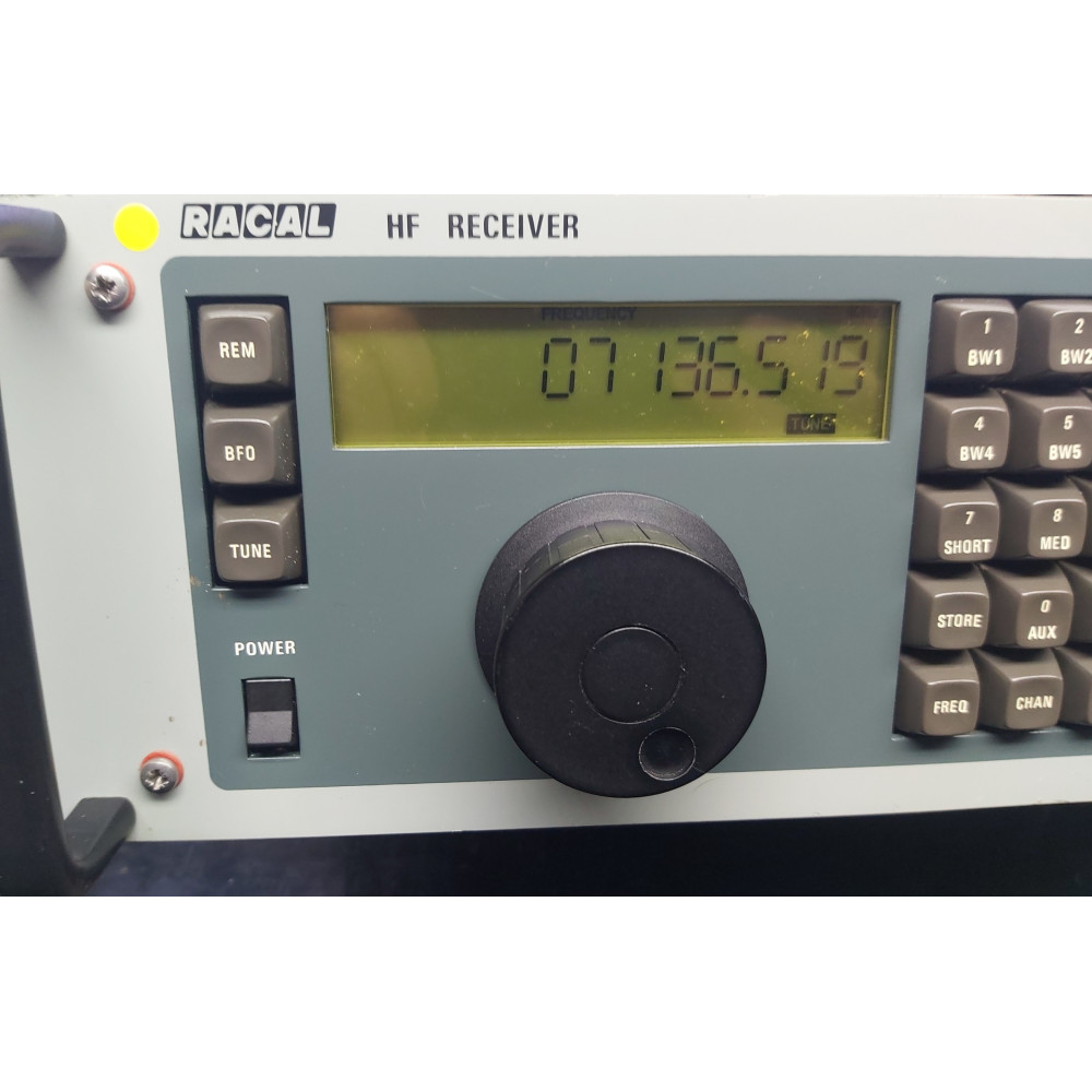 RACAL ARMY MILITARY RADIO HF RECEIVER RA1792 SN:10127